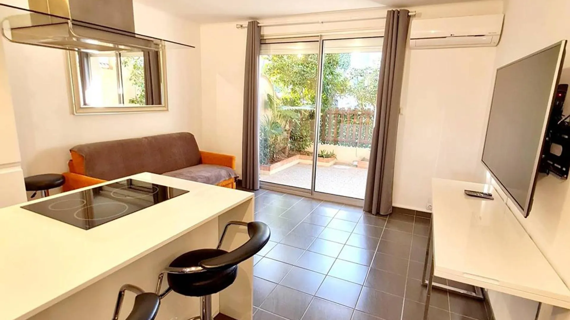 Appartamento T2 Climatise Avec Jardin, Wi-Fi Et Parking Securise A 100 M Des Plages - Fr-1-316-301 Six-Fours-les-Plages